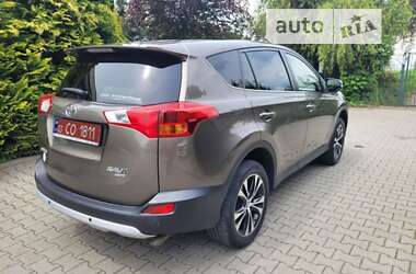 Внедорожник / Кроссовер Toyota RAV4 2015 в Одессе