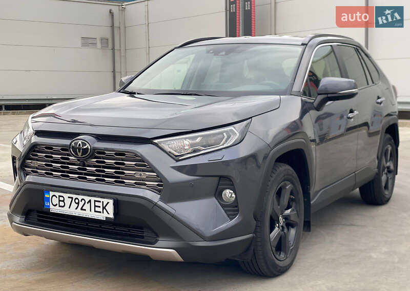 Toyota RAV4 2021