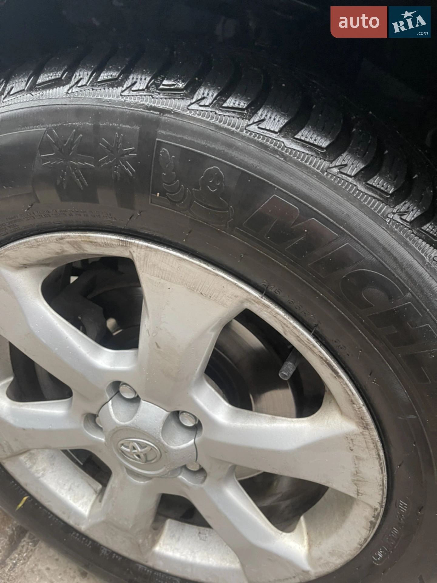 2011 Toyota RAV 4 - мініатюра 2