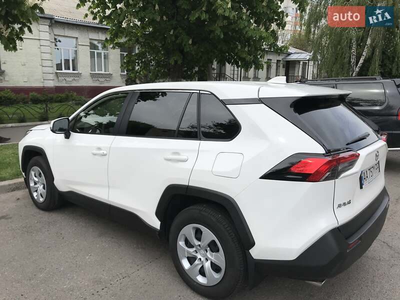 Toyota RAV4 2019