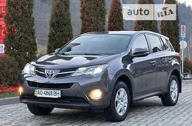 Позашляховик / Кросовер Toyota RAV4 2014 в Міжгір'ї