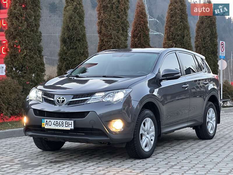 Внедорожник / Кроссовер Toyota RAV4 2014 в Межгорье фото 4 Внедорожник / Кроссовер Toyota RAV4 2014 в Межгорье