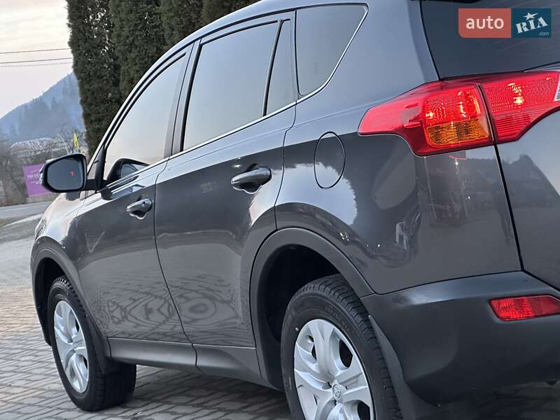 Внедорожник / Кроссовер Toyota RAV4 2014 в Межгорье фото 17 Внедорожник / Кроссовер Toyota RAV4 2014 в Межгорье