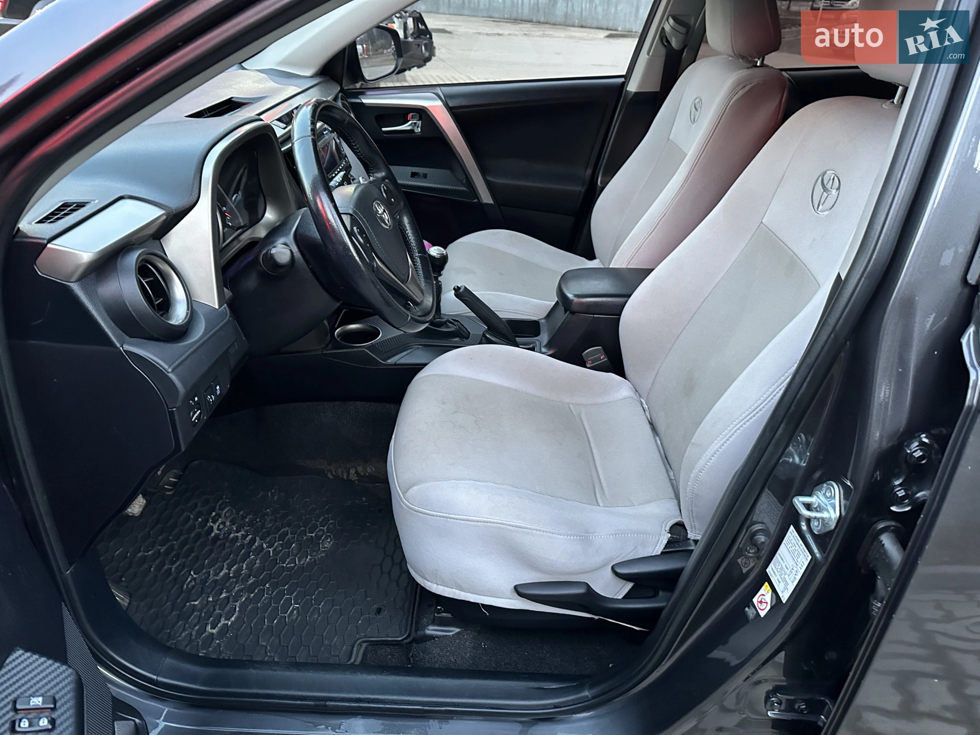 2014 Toyota RAV 4 - мініатюра 30