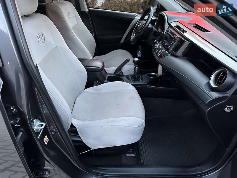 Внедорожник / Кроссовер Toyota RAV4 2014 в Межгорье фото 41 Внедорожник / Кроссовер Toyota RAV4 2014 в Межгорье
