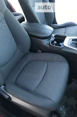 Позашляховик / Кросовер Toyota RAV4 2019 в Хмельницькому
