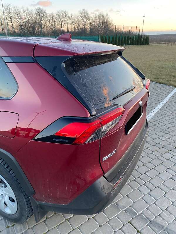 Внедорожник / Кроссовер Toyota RAV4 2019 в Хмельницком