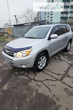 Внедорожник / Кроссовер Toyota RAV4 2006 в Николаеве