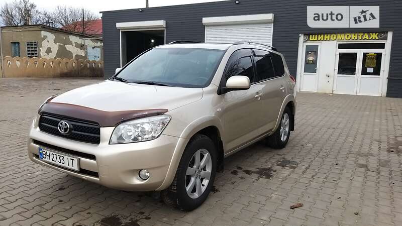 Внедорожник / Кроссовер Toyota RAV4 2006 в Одессе