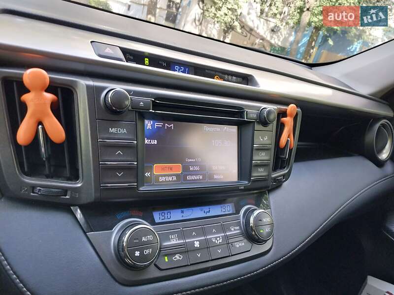 Toyota RAV4 2013