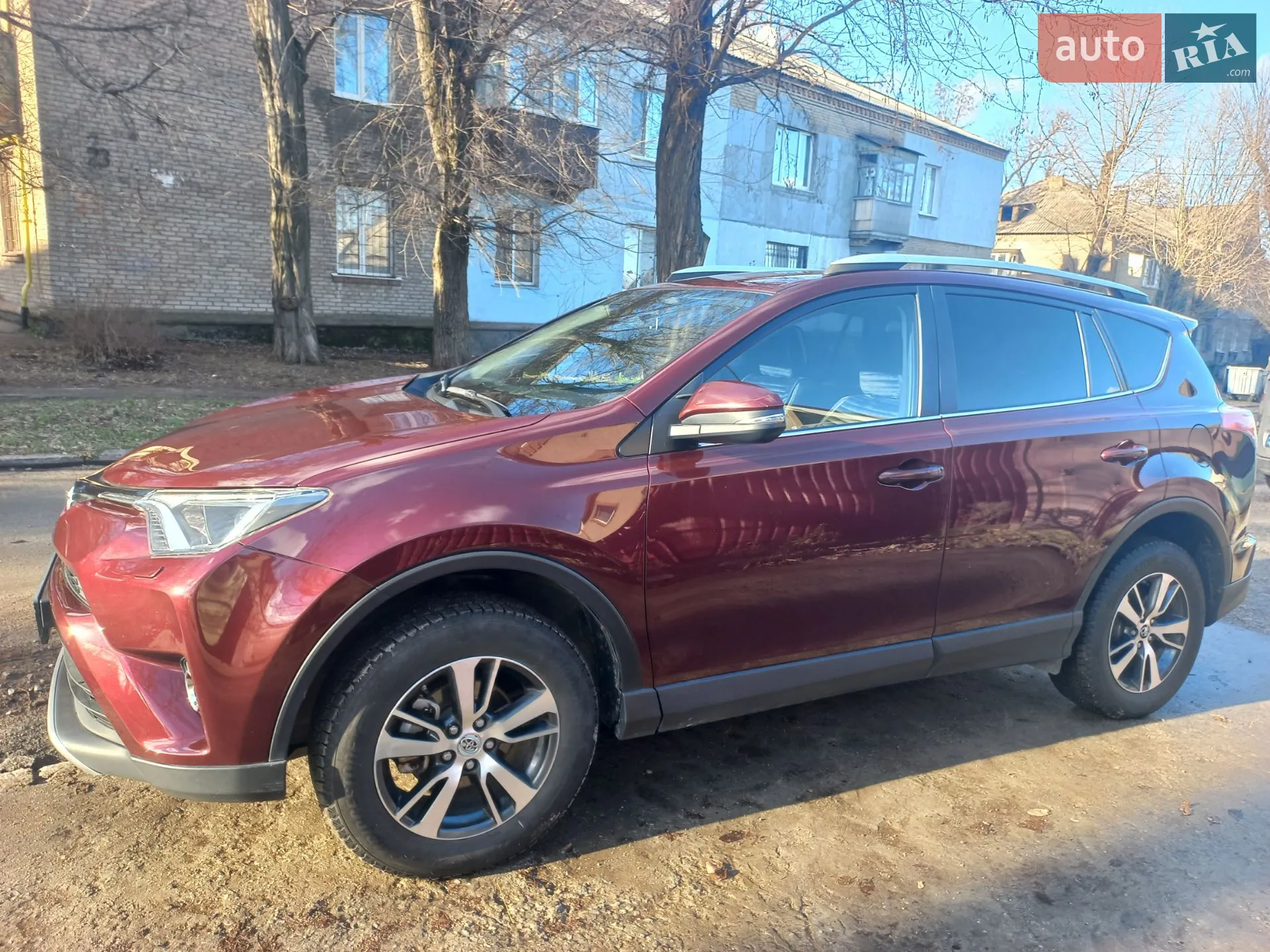 2017 Toyota RAV 4 - мініатюра 2