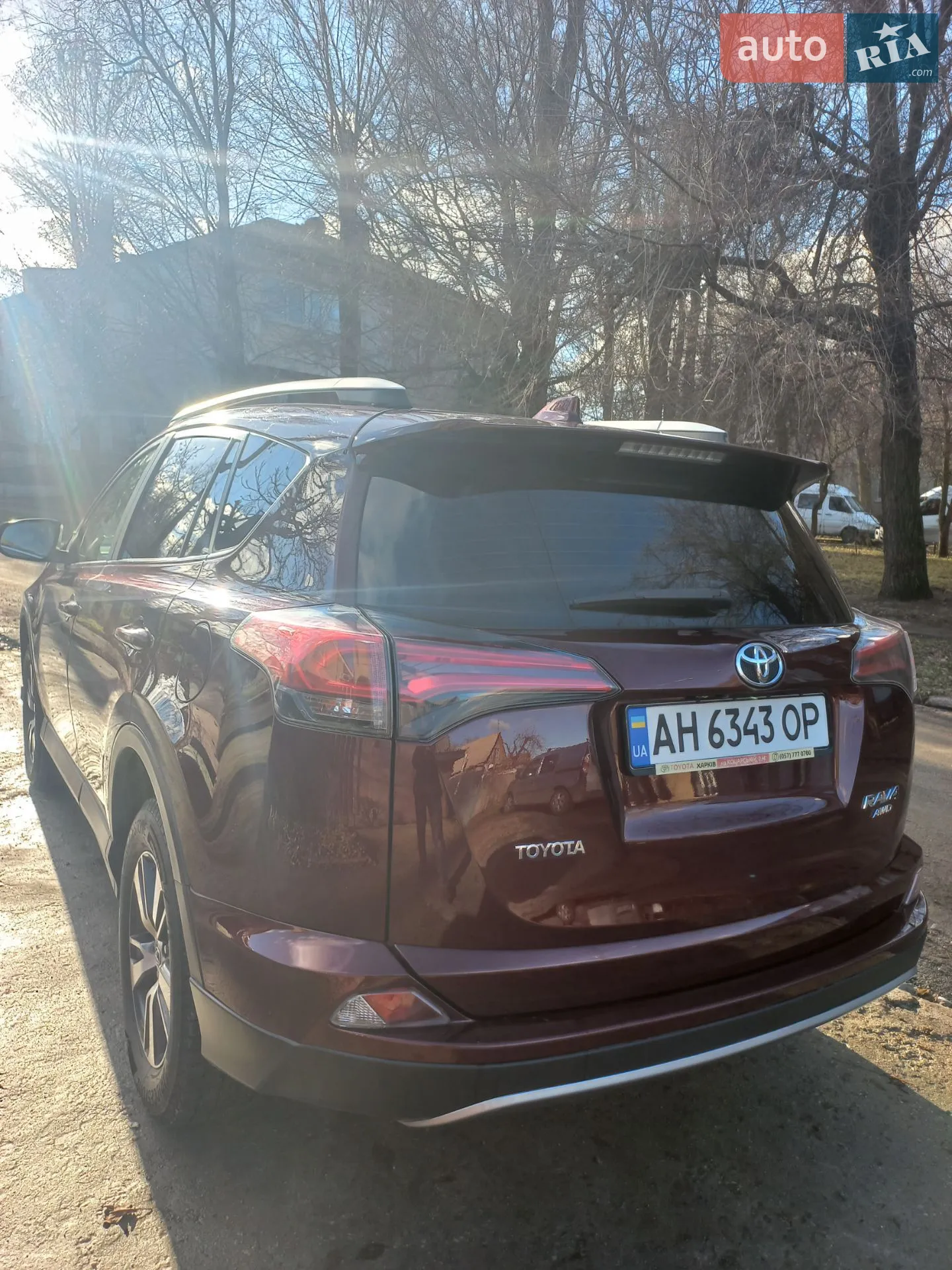 2017 Toyota RAV 4 - мініатюра 4
