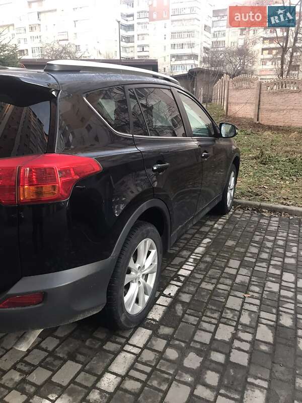 Позашляховик / Кросовер Toyota RAV4 2015 в Івано-Франківську фото 3 Позашляховик / Кросовер Toyota RAV4 2015 в Івано-Франківську