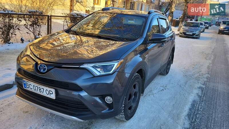 Toyota RAV4 2017