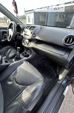 Внедорожник / Кроссовер Toyota RAV4 2007 в Одессе