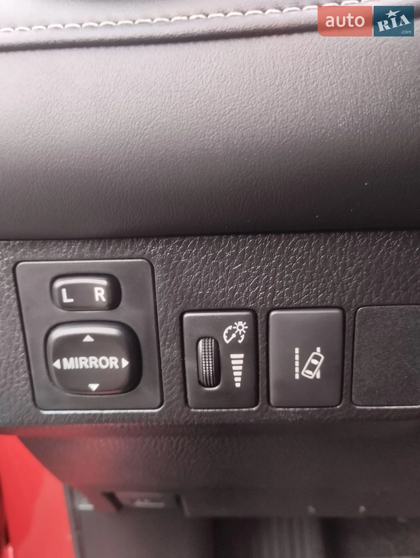 2017 Toyota RAV 4 - мініатюра 24