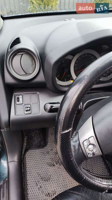 Позашляховик / Кросовер Toyota RAV4 2006 в Любешові фото 20 Позашляховик / Кросовер Toyota RAV4 2006 в Любешові