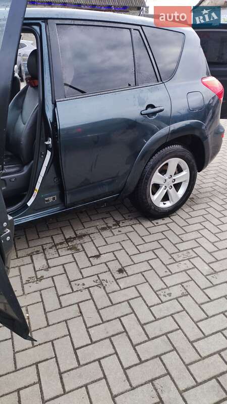 Позашляховик / Кросовер Toyota RAV4 2006 в Любешові фото 17 Позашляховик / Кросовер Toyota RAV4 2006 в Любешові