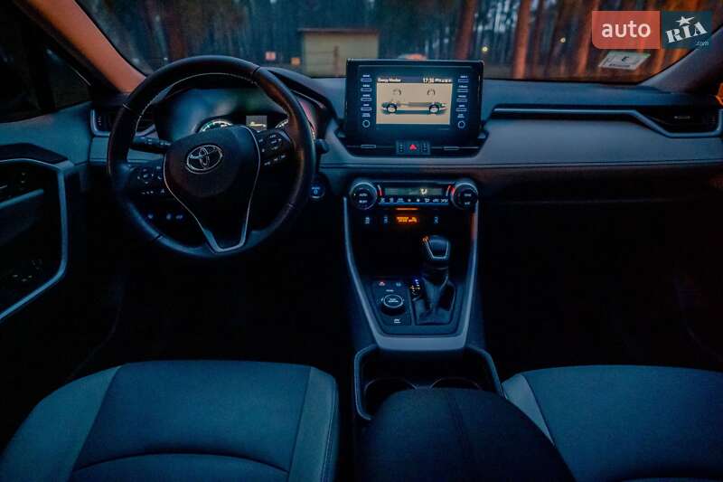 Внедорожник / Кроссовер Toyota RAV4 2020 в Чернигове фото 9 Внедорожник / Кроссовер Toyota RAV4 2020 в Чернигове