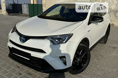 Внедорожник / Кроссовер Toyota RAV4 2018 в Тернополе