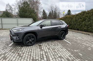 Позашляховик / Кросовер Toyota RAV4 2019 в Луцьку