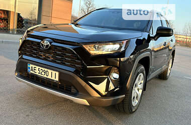 Toyota RAV4 2021