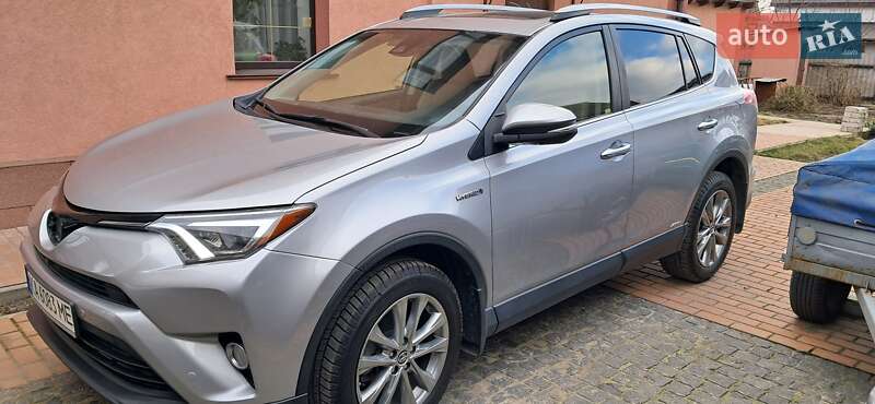 Toyota RAV4 2017