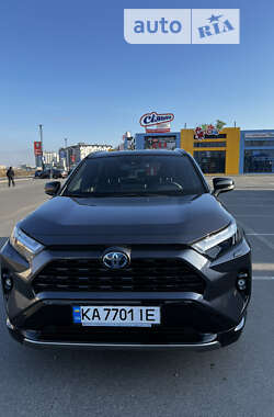 Внедорожник / Кроссовер Toyota RAV4 2022 в Киеве