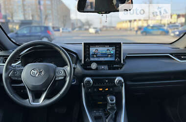 Внедорожник / Кроссовер Toyota RAV4 2022 в Киеве