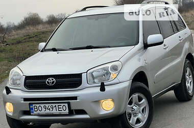 Позашляховик / Кросовер Toyota RAV4 2004 в Тернополі