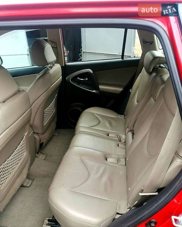 Внедорожник / Кроссовер Toyota RAV4 2008 в Харькове