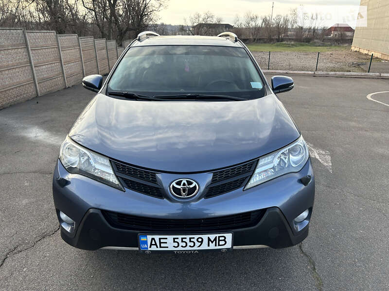 Позашляховик / Кросовер Toyota RAV4 2014 в Кривому Розі