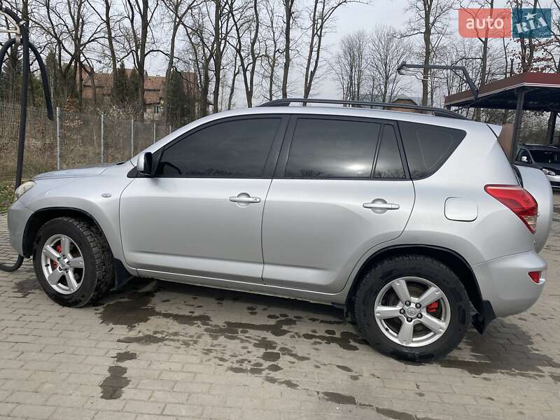 Позашляховик / Кросовер Toyota RAV4 2008 в Богородчанах