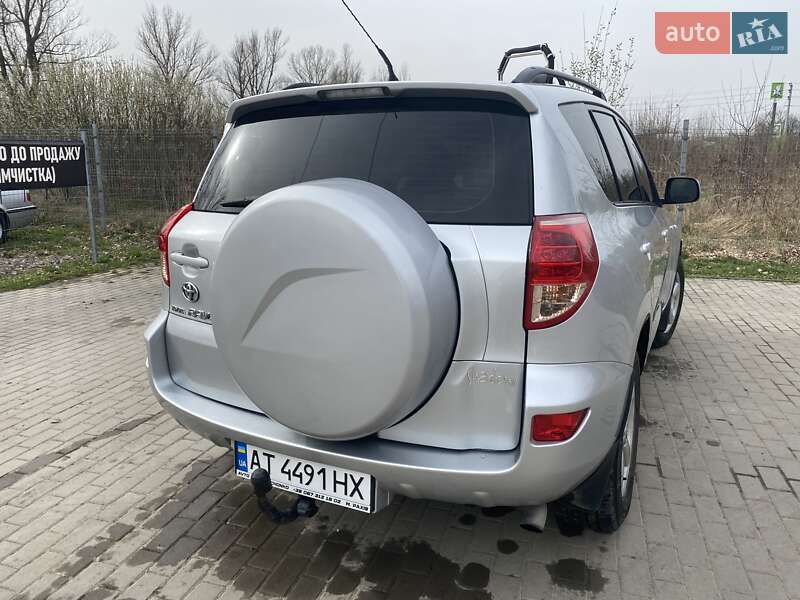 Позашляховик / Кросовер Toyota RAV4 2008 в Богородчанах