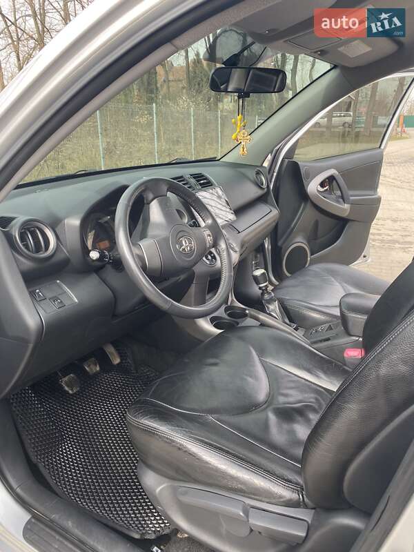 Позашляховик / Кросовер Toyota RAV4 2008 в Богородчанах