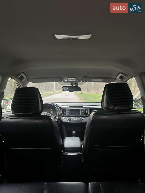 Позашляховик / Кросовер Toyota RAV4 2013 в Кропивницькому