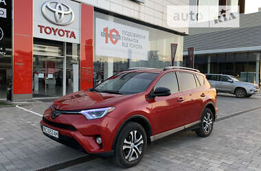 Внедорожник / Кроссовер Toyota RAV4 2016 в Львове