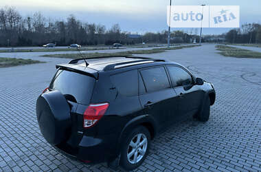 Позашляховик / Кросовер Toyota RAV4 2008 в Львові