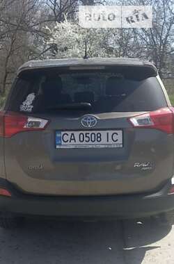 Позашляховик / Кросовер Toyota RAV4 2013 в Каневі