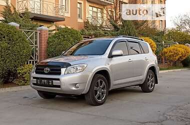 Внедорожник / Кроссовер Toyota RAV4 2007 в Днепре