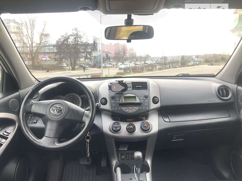 Внедорожник / Кроссовер Toyota RAV4 2007 в Киеве