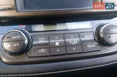 Внедорожник / Кроссовер Toyota RAV4 2013 в Луцке