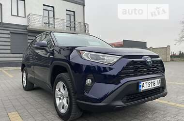 Позашляховик / Кросовер Toyota RAV4 2019 в Івано-Франківську