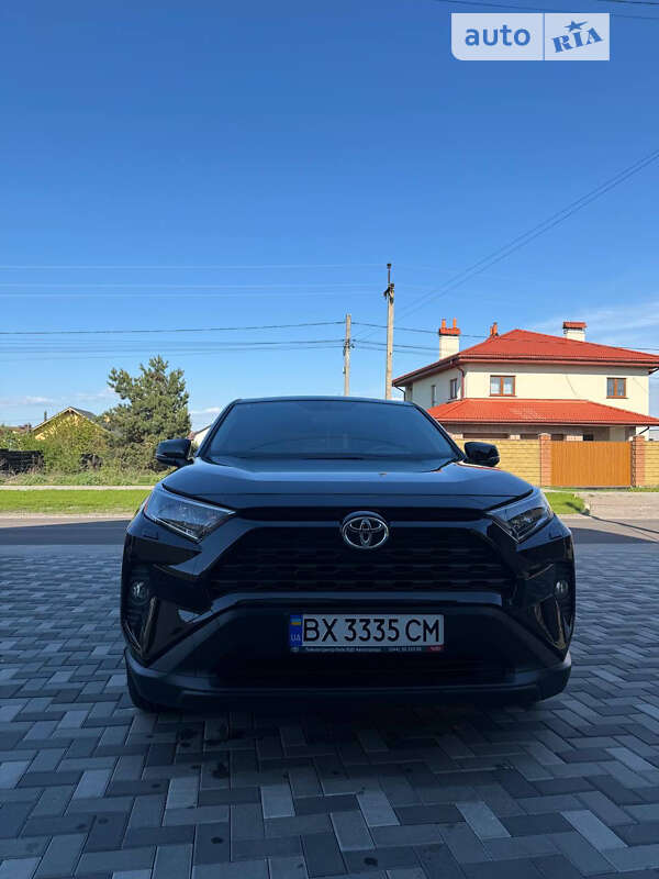 Toyota RAV4 2021