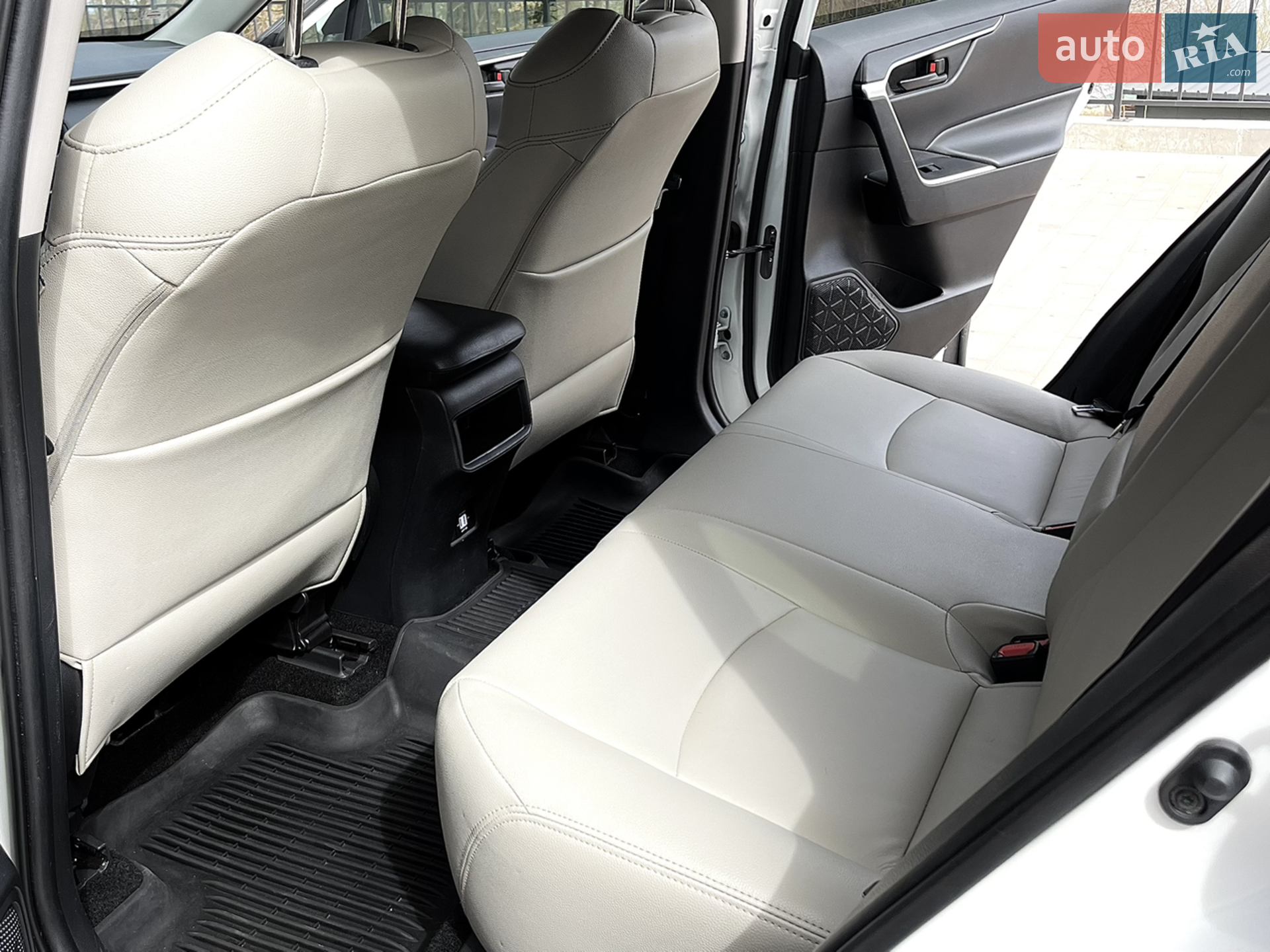 2020 Toyota RAV 4 - мініатюра 49