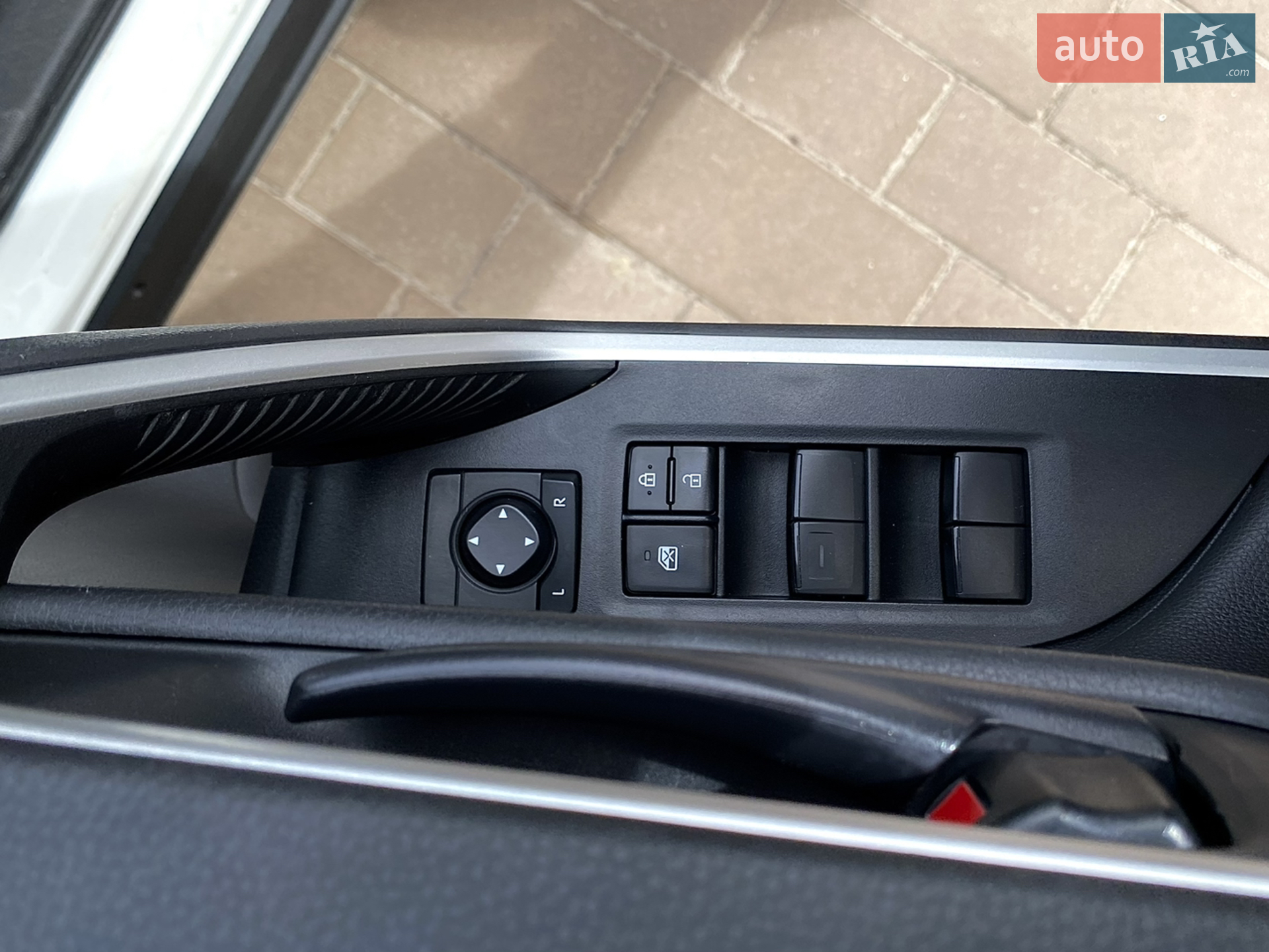 2020 Toyota RAV 4 - мініатюра 52