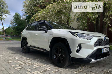 Внедорожник / Кроссовер Toyota RAV4 2020 в Днепре