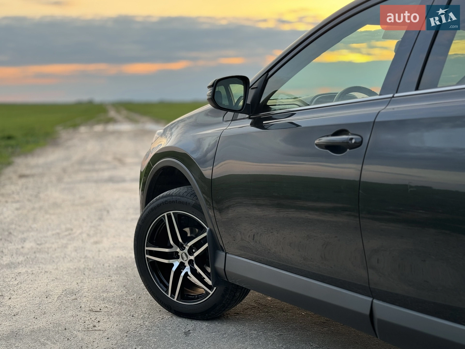 2017 Toyota RAV 4 - мініатюра 6