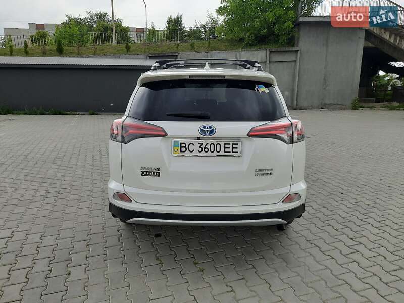 Внедорожник / Кроссовер Toyota RAV4 2016 в Дрогобыче