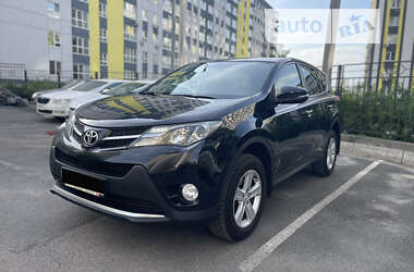 Позашляховик / Кросовер Toyota RAV4 2013 в Києві